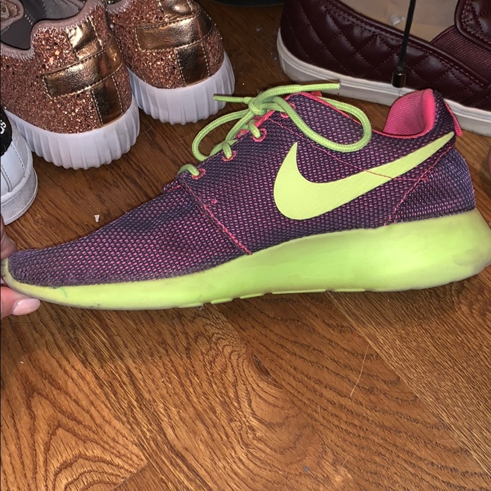 Nike shoes